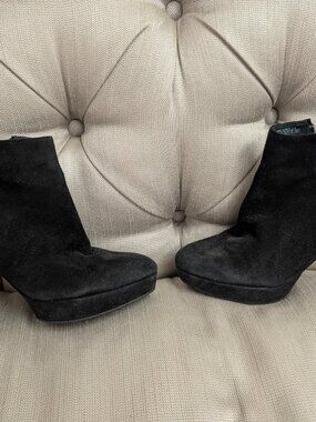 Rockport black suede ankle boots high heel
